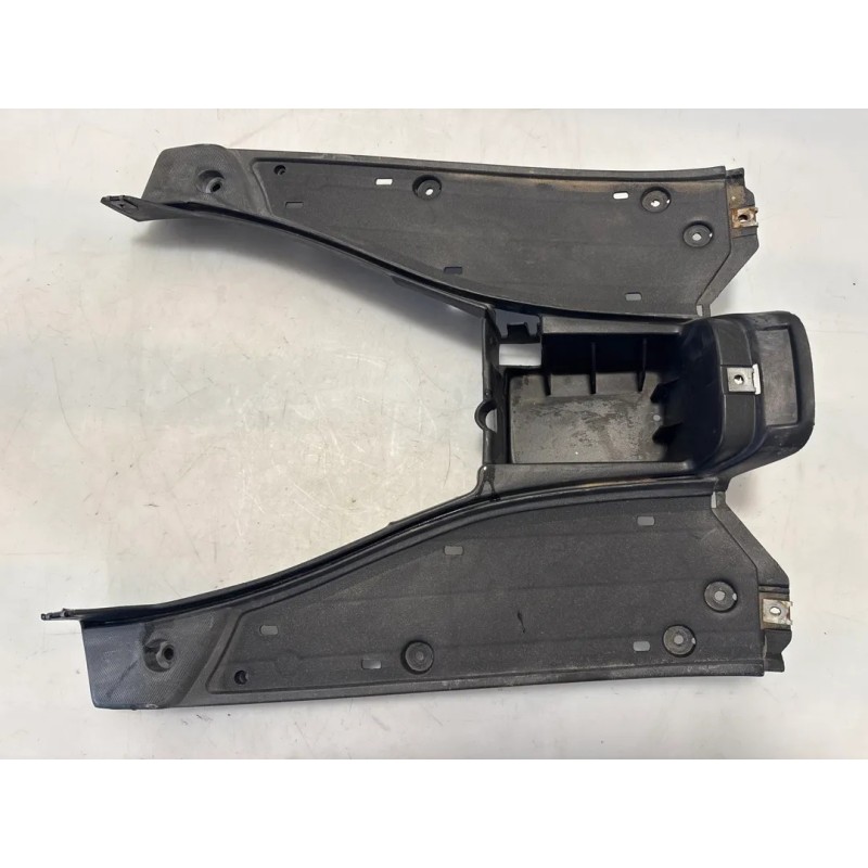 Pavimento appoggiapiedi Aprilia SR 50 (00-04) SR 50 i.e. FD (E1) (Ditech) 