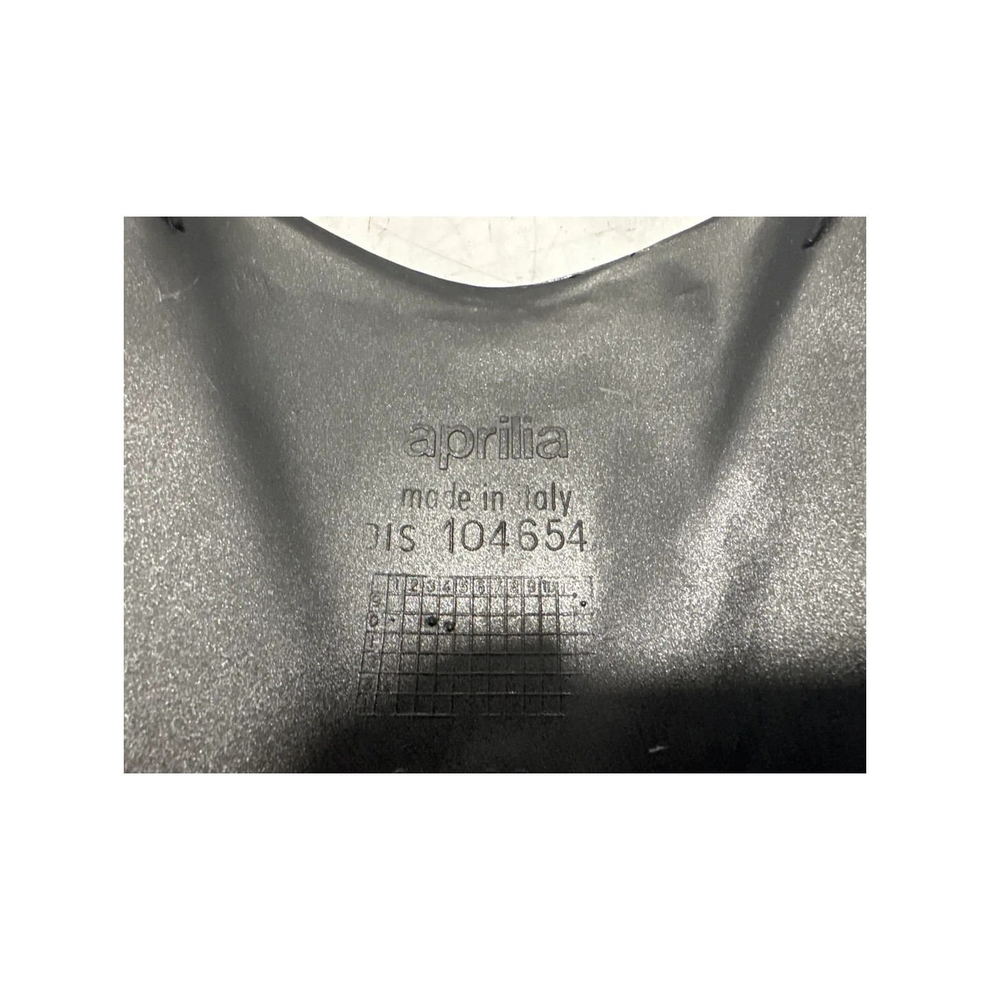 Carenatura anteriore centrale Aprilia SR 50 (00-04) SR 50 i.e. FD (E1) (Ditech) 