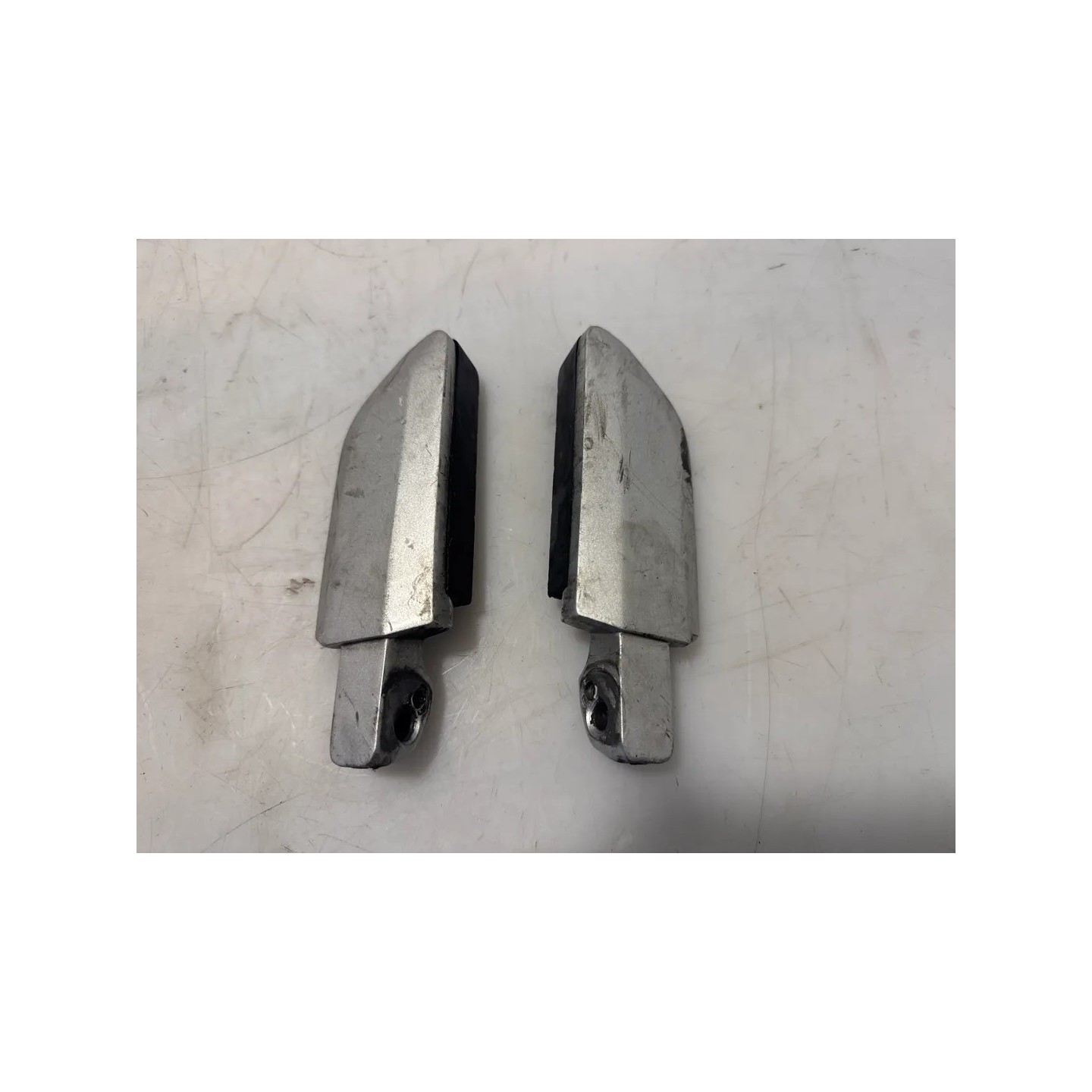Pedana appoggiapiede posteriore Yamaha X-City X-City 125 