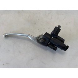 Pompa con serbatoio liquido freni posteriore con leva Piaggio Vespa 250 GTS Vespa 250 GTS 