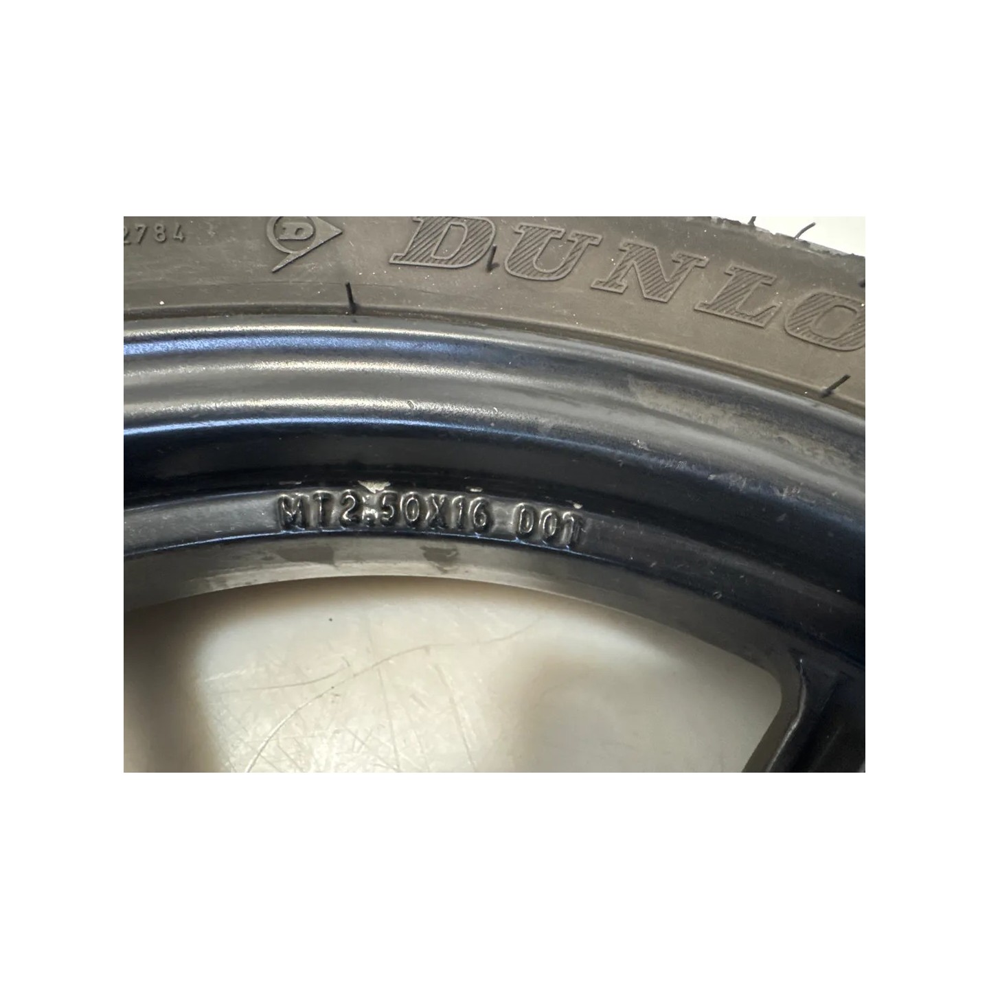 Ruota/cerchio anteriore con cuscinetti Peugeot Tweet 150 Tweet 150 