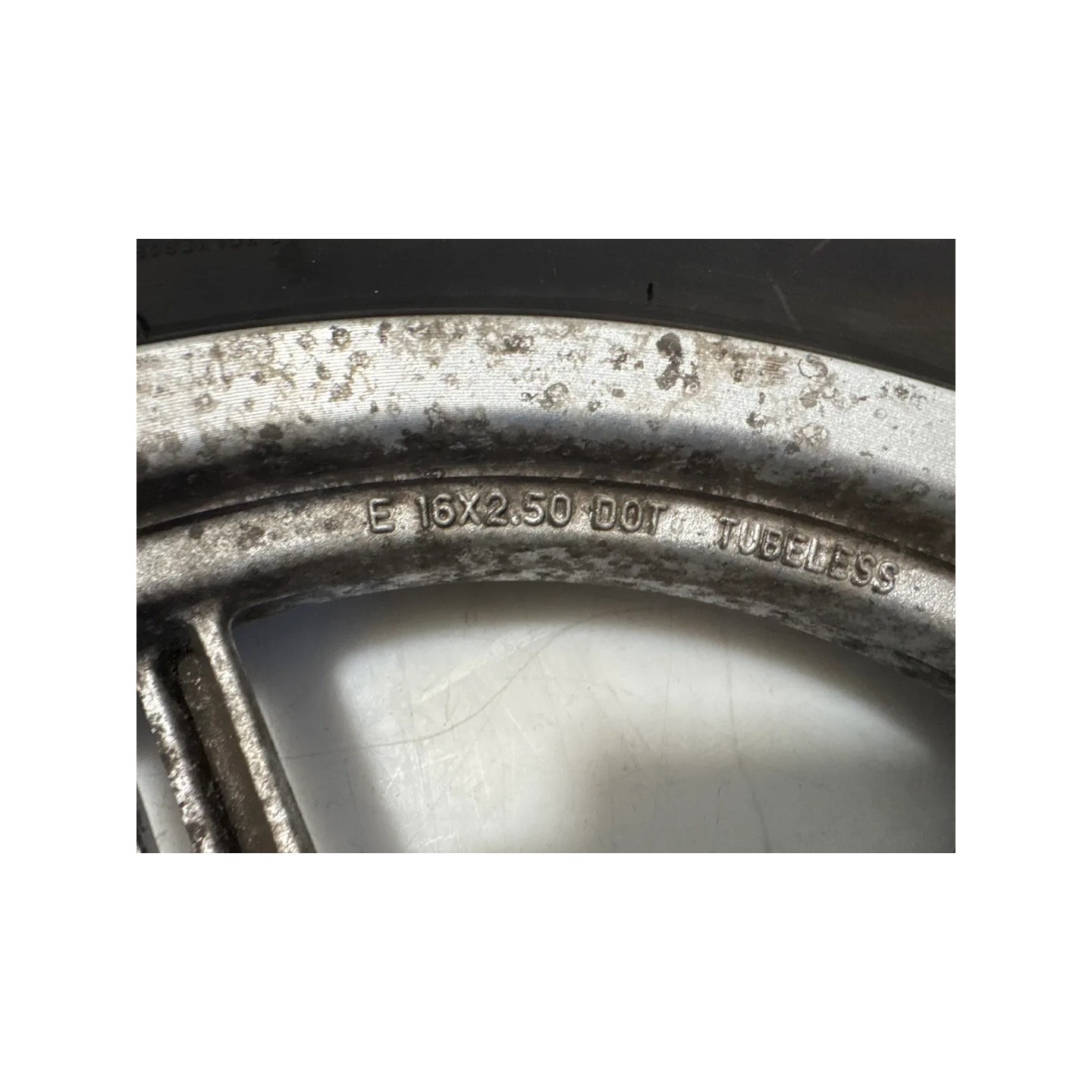 Cerchio ruota anteriore Kymco Agility 125 R16 (E3) Agility 125 R16 