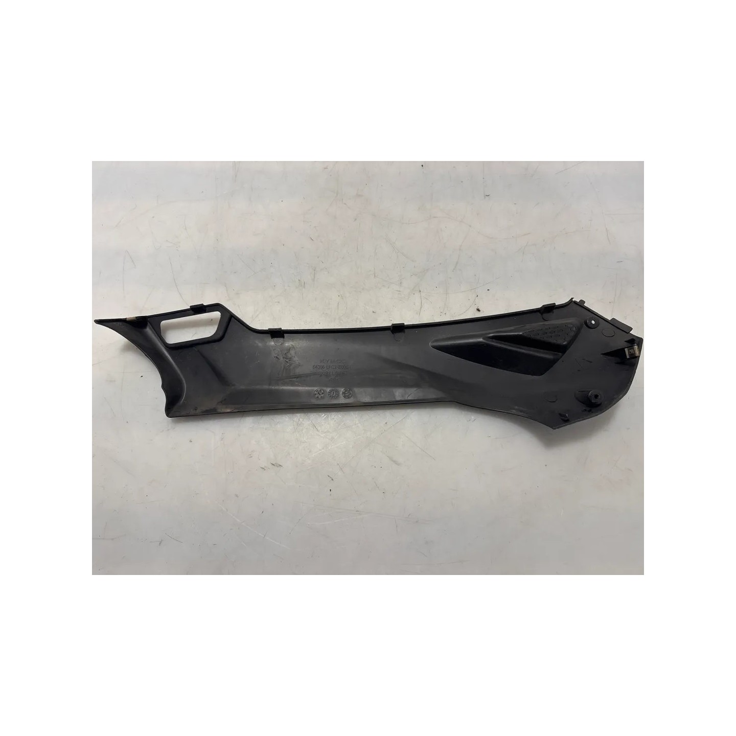 Carenatura laterale sottopavimento Kymco Agility 125 R16 (E3) Agility 125 R16 Sinistro