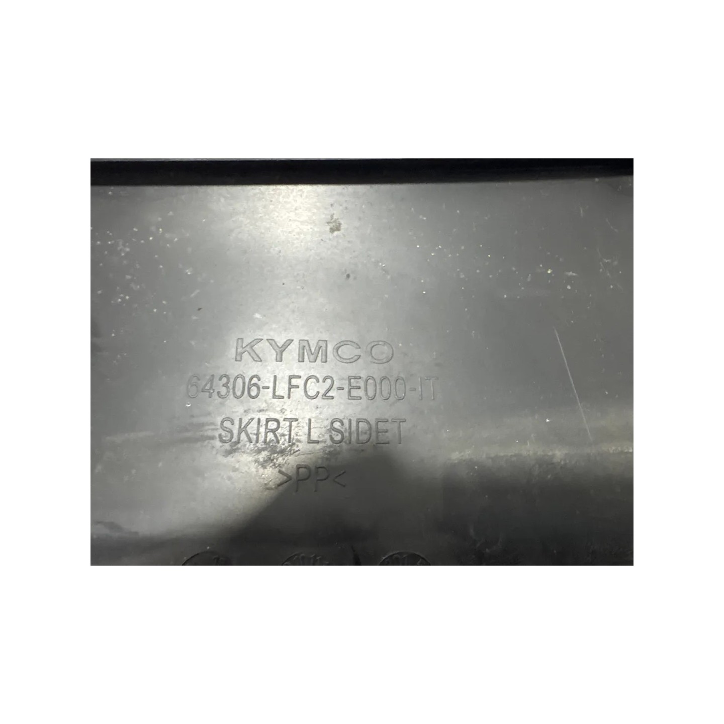 Carenatura laterale sottopavimento Kymco Agility 125 R16 (E3) Agility 125 R16 Sinistro