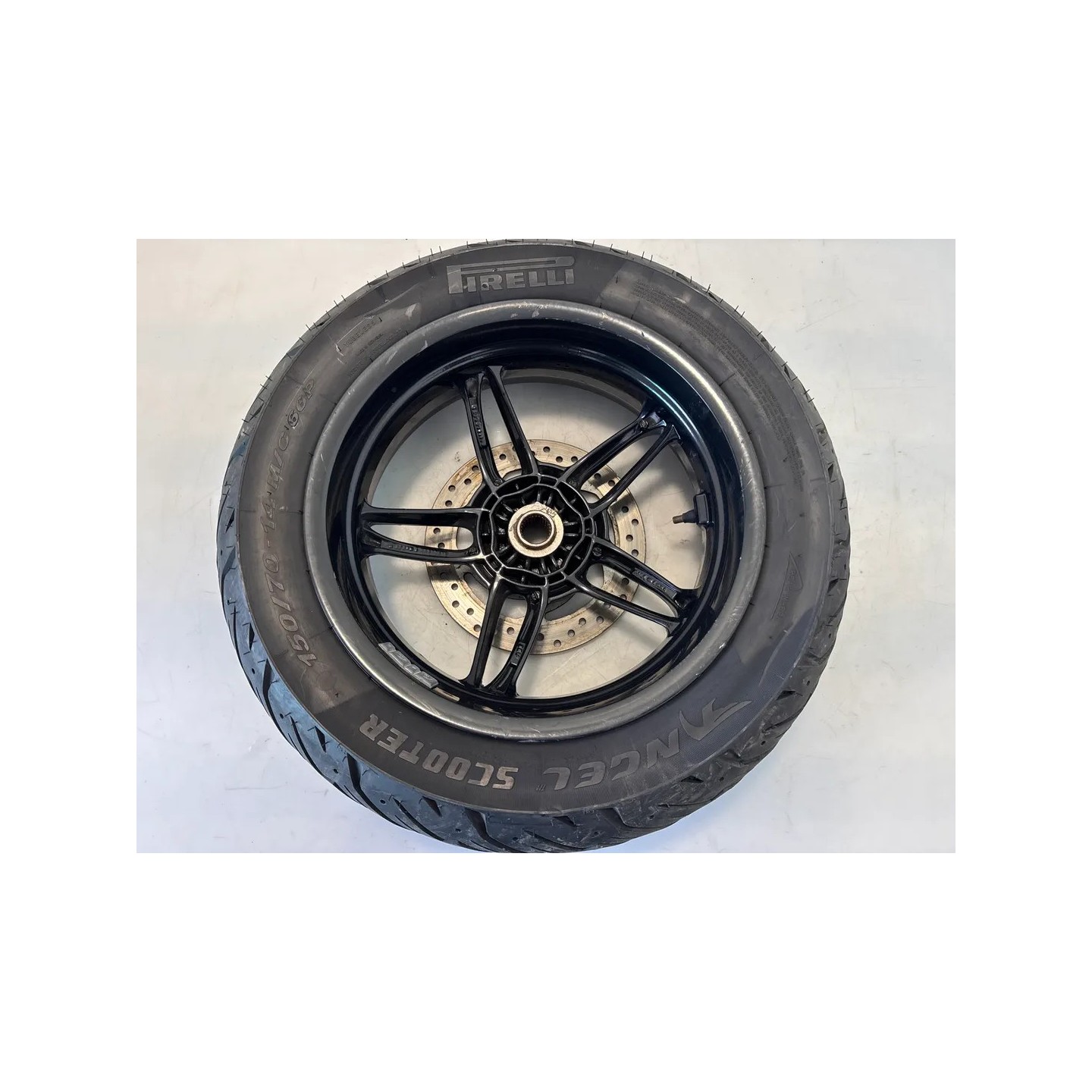 Ruota posteriore Piaggio Beverly Tourer Beverly 300 Tourer 