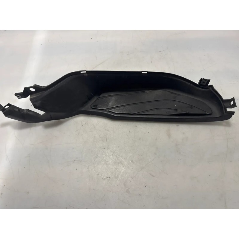 Pedana appoggiapiede anteriore Yamaha X-City X-City 125 Destro