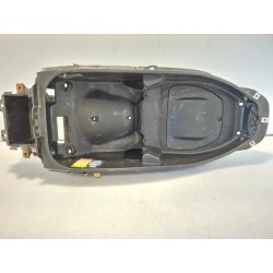 Vano porta casco Piaggio Beverly 500 (E2) Beverly 500 