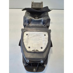 Vano porta casco Piaggio Beverly 500 (E2) Beverly 500 