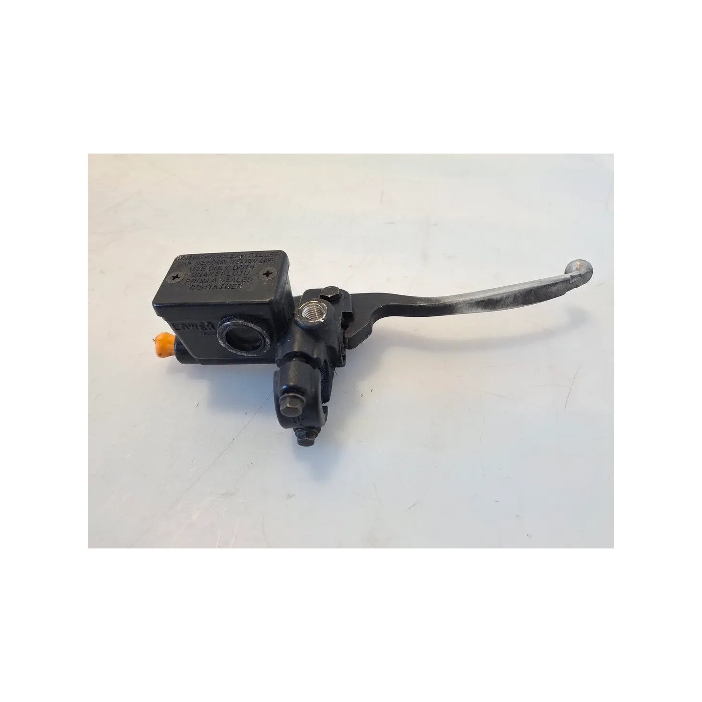 Pompa con serbatoio liquido freni anteriore con leva Malaguti Centro 125 Centro 125 SL 4T 