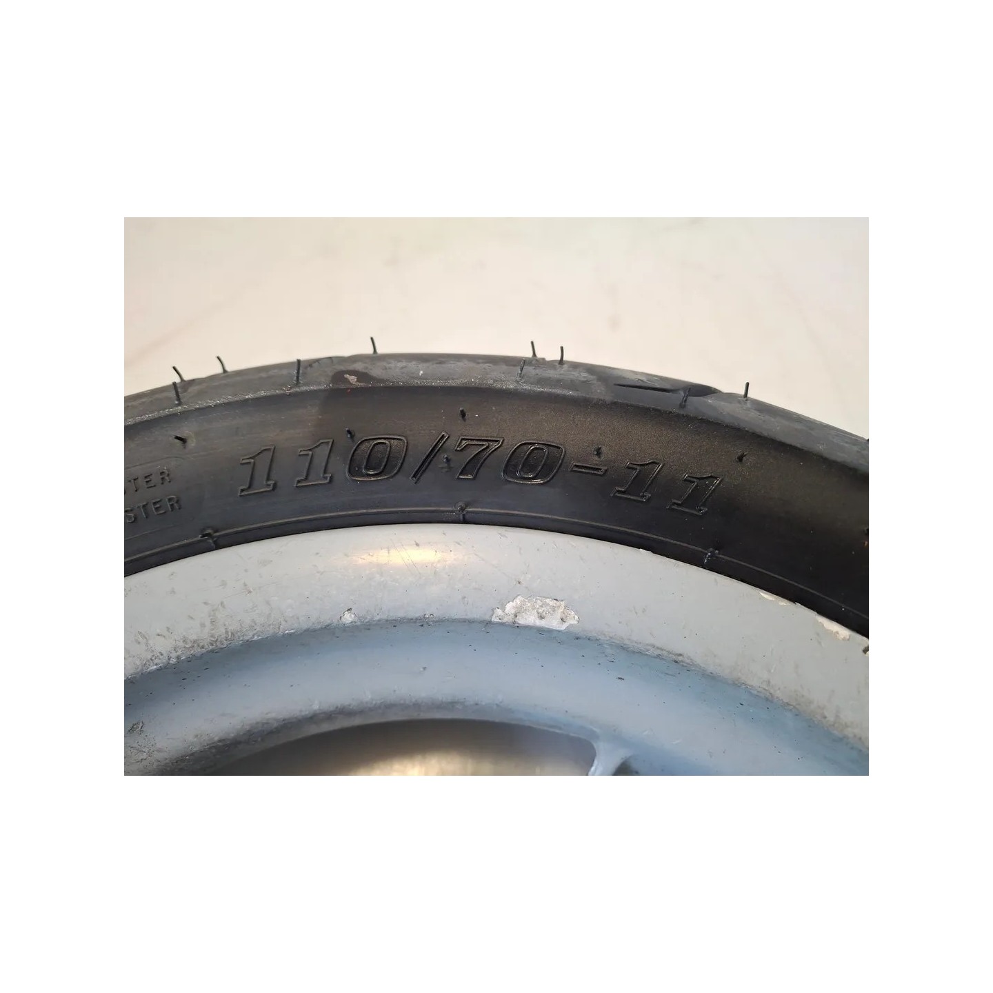 Cerchio ruota anteriore Piaggio Vespa 50 LX (05-09) Vespa 50 LX 2T 
