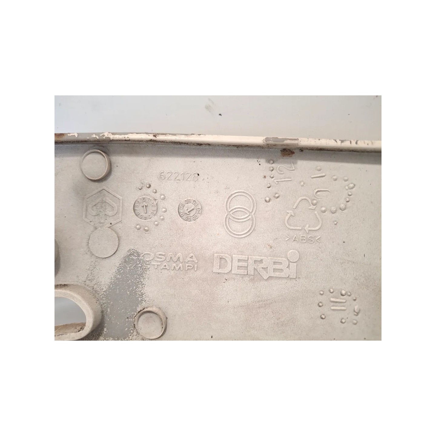 Codone inferiore Piaggio Vespa 125 LX 3V i.e. (12-14) Vespa 125 LX 3V i.e. Touring Destro