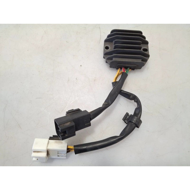 Regolatore tensione Piaggio Vespa 125 LX 3V i.e. (12-14) Vespa 125 LX 3V i.e. Touring 
