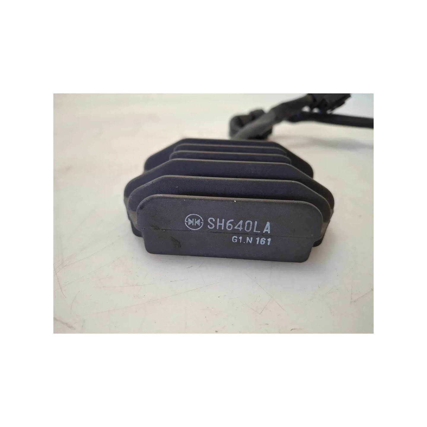 Regolatore tensione Piaggio Vespa 125 LX 3V i.e. (12-14) Vespa 125 LX 3V i.e. Touring 