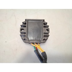 Regolatore tensione Piaggio Vespa 125 LX 3V i.e. (12-14) Vespa 125 LX 3V i.e. Touring 