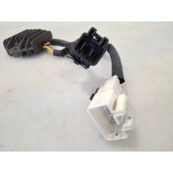 Regolatore tensione Piaggio Vespa 125 LX 3V i.e. (12-14) Vespa 125 LX 3V i.e. Touring 