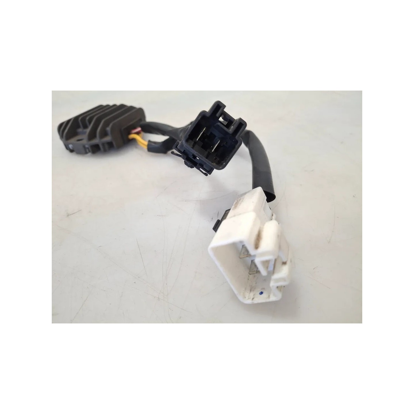 Regolatore tensione Piaggio Vespa 125 LX 3V i.e. (12-14) Vespa 125 LX 3V i.e. Touring 