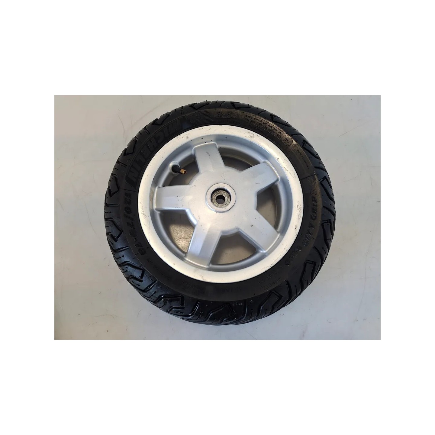 Ruota posteriore Piaggio Vespa 125 LX 3V i.e. (12-14) Vespa 125 LX 3V i.e. Touring