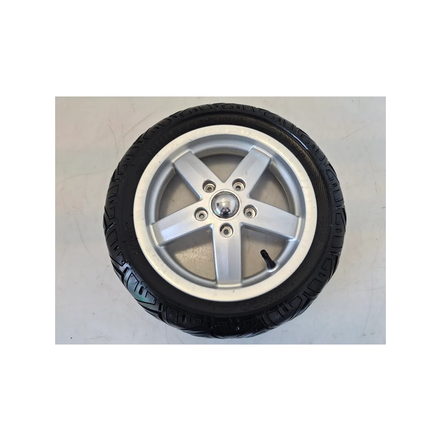 Ruota anteriore Piaggio Vespa 125 LX 3V i.e. (12-14) Vespa 125 LX 3V i.e. Touring