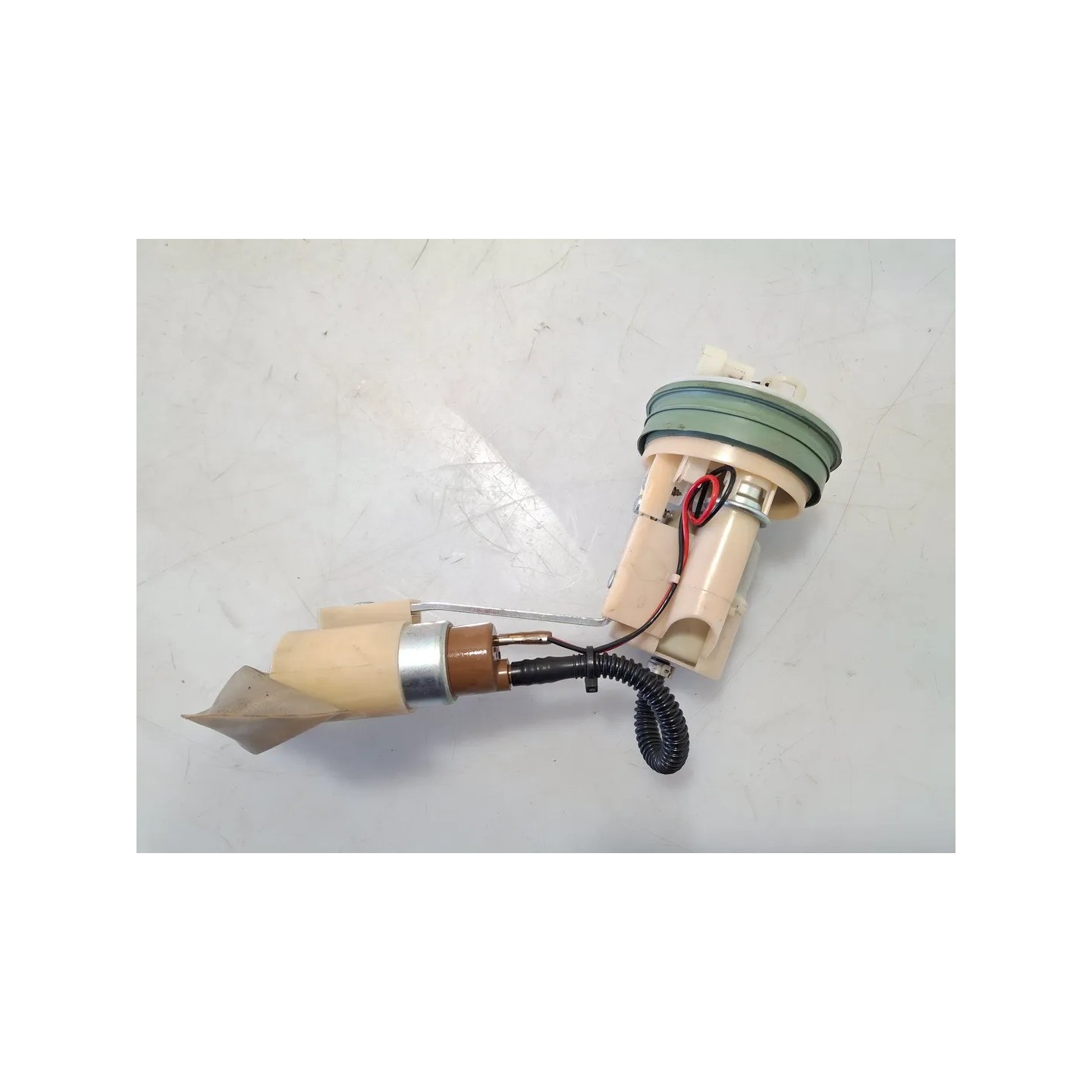Pompa carburante Piaggio Vespa 125 LX 3V i.e. (12-14) Vespa 125 LX 3V i.e. Touring 