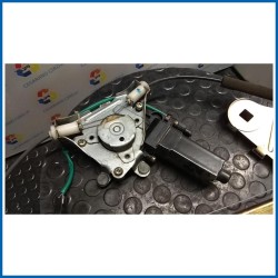 ALZACRISTALLO ELETTR. PORTA ANT. DX.