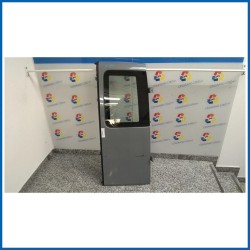 PORTA CARICO POST. A BATTENTE VETRATA DX.