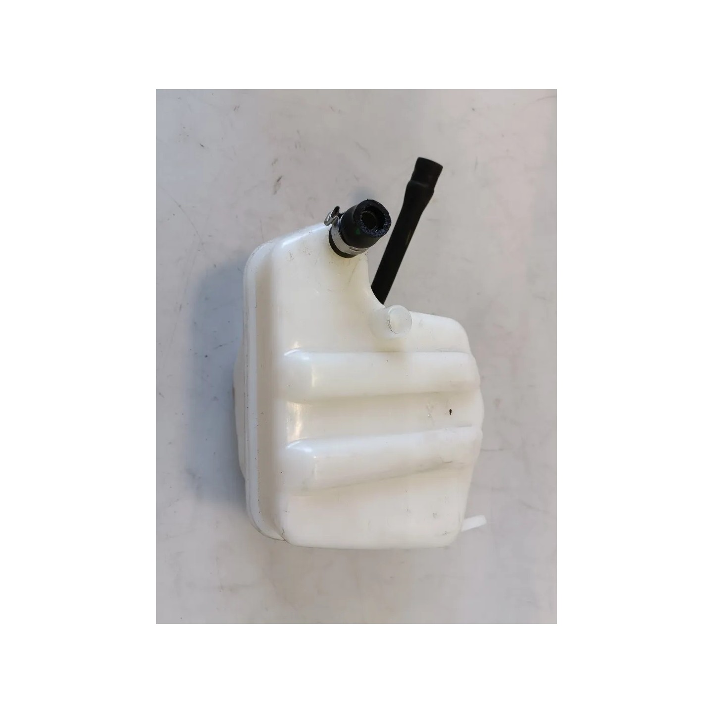 Vaschetta compensazione radiatore Piaggio Vespa 300 GTS hpe (E5) Vespa 300 GTS hpe Super ABS 