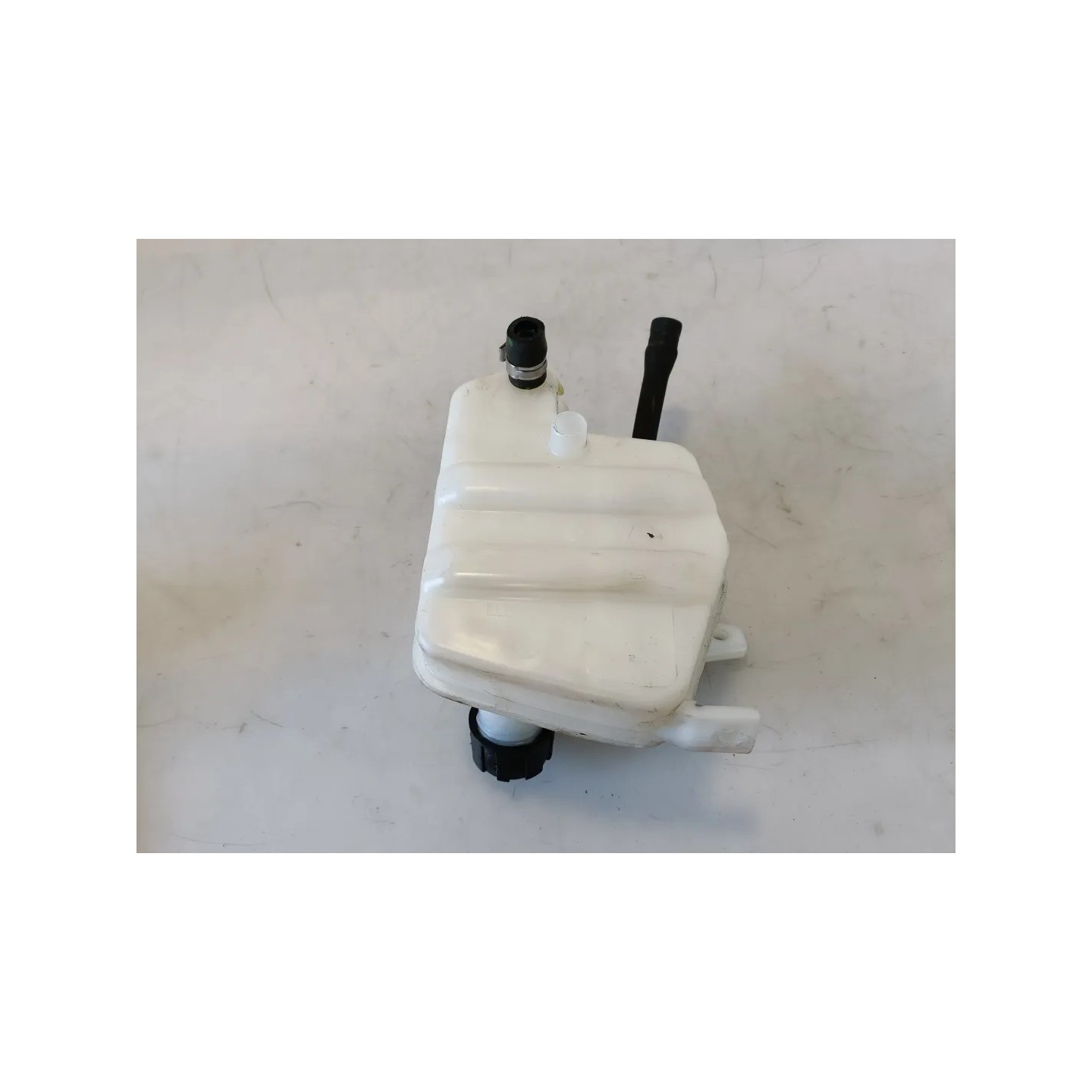 Vaschetta compensazione radiatore Piaggio Vespa 300 GTS hpe (E5) Vespa 300 GTS hpe Super ABS 