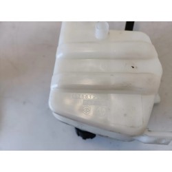 Vaschetta compensazione radiatore Piaggio Vespa 300 GTS hpe (E5) Vespa 300 GTS hpe Super ABS 