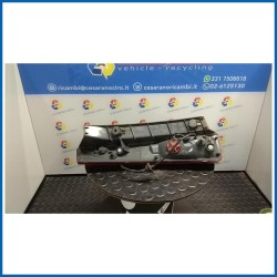 FANALE POST. PARTE SUP. DX.