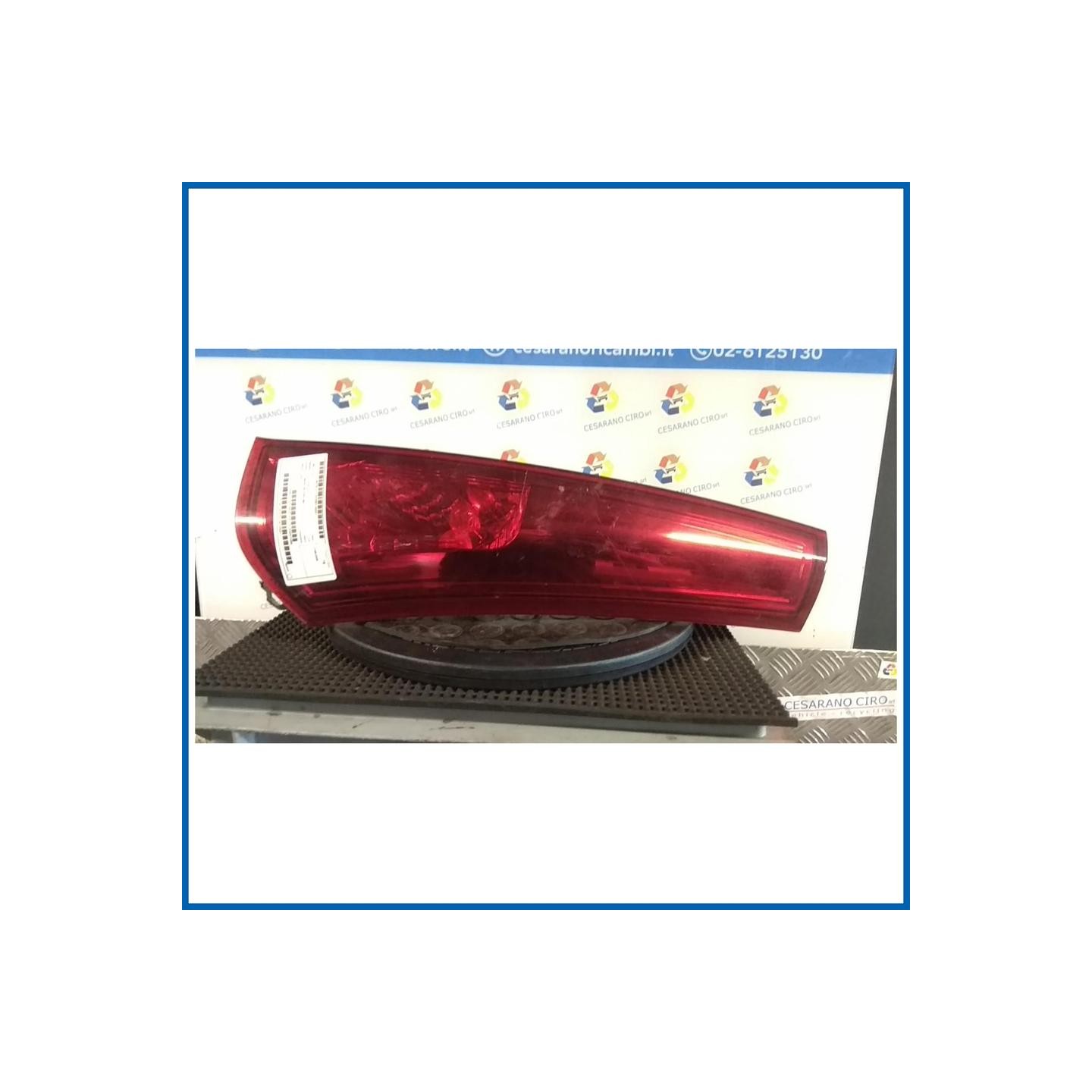 FANALE POST. PARTE SUP. DX. KIA CEE'D (01/07>07/12