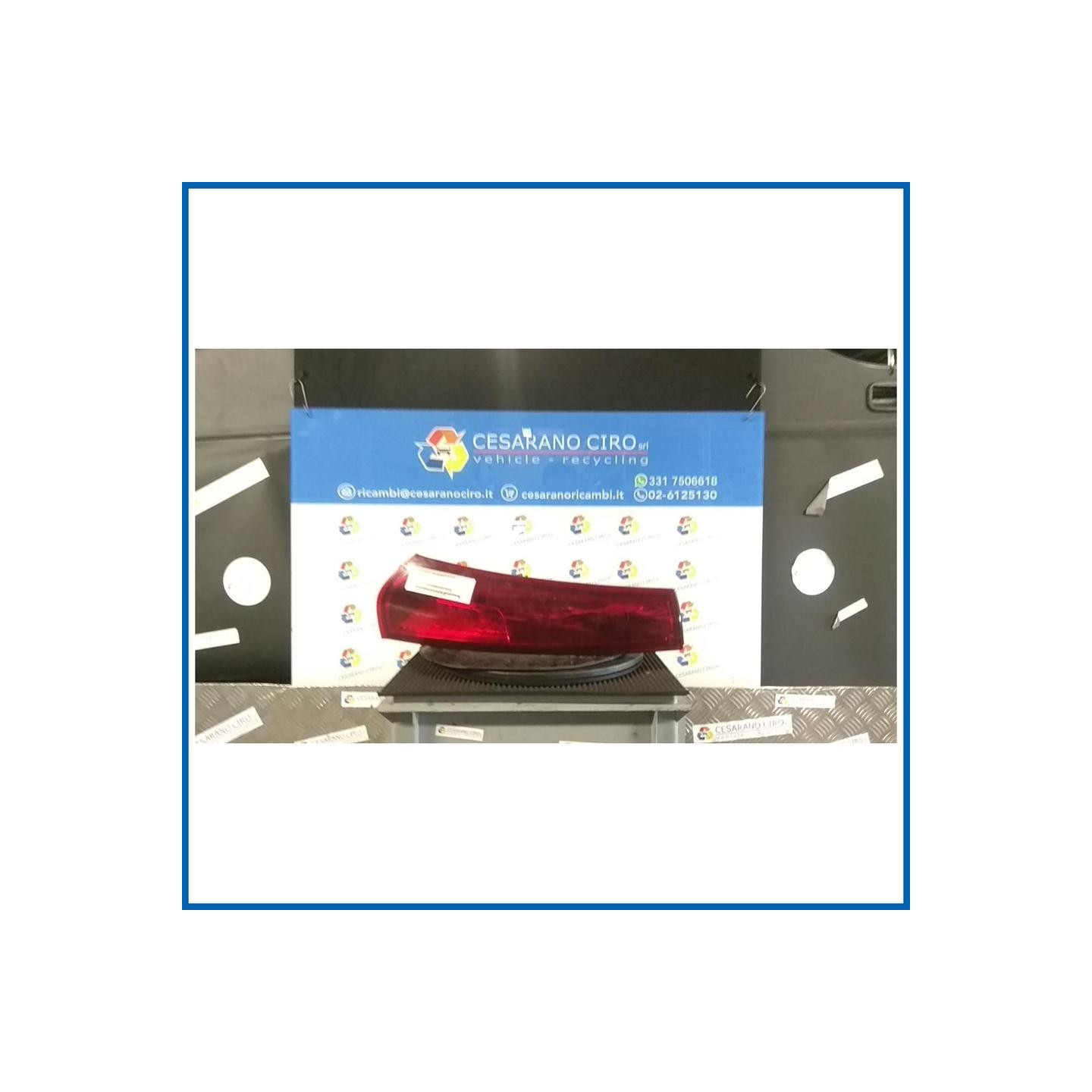 FANALE POST. PARTE SUP. SX. KIA CEE'D (01/07>07/12