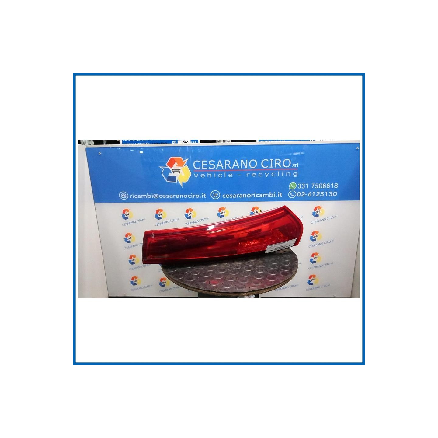 FANALE POST. PARTE SUP. DX. KIA CEE'D (01/07>07/12