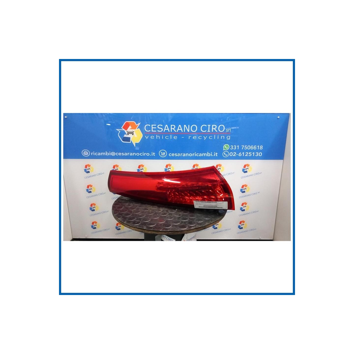 FANALE POST. PARTE SUP. DX. KIA CEE'D (01/07>07/12