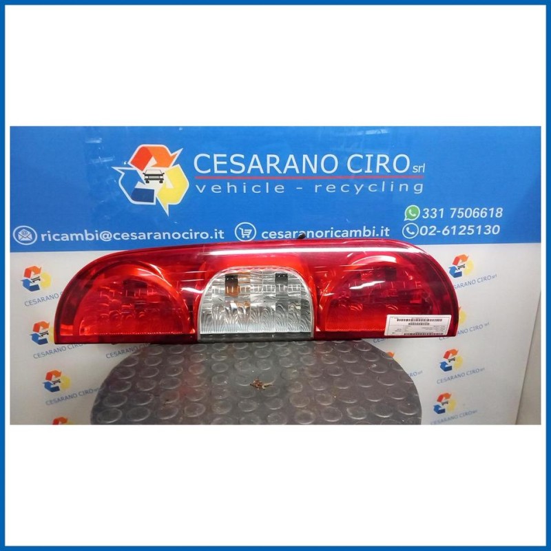 FANALE POST. DX. FIAT DOBLO' CARGO (3C) (07/05>12/11