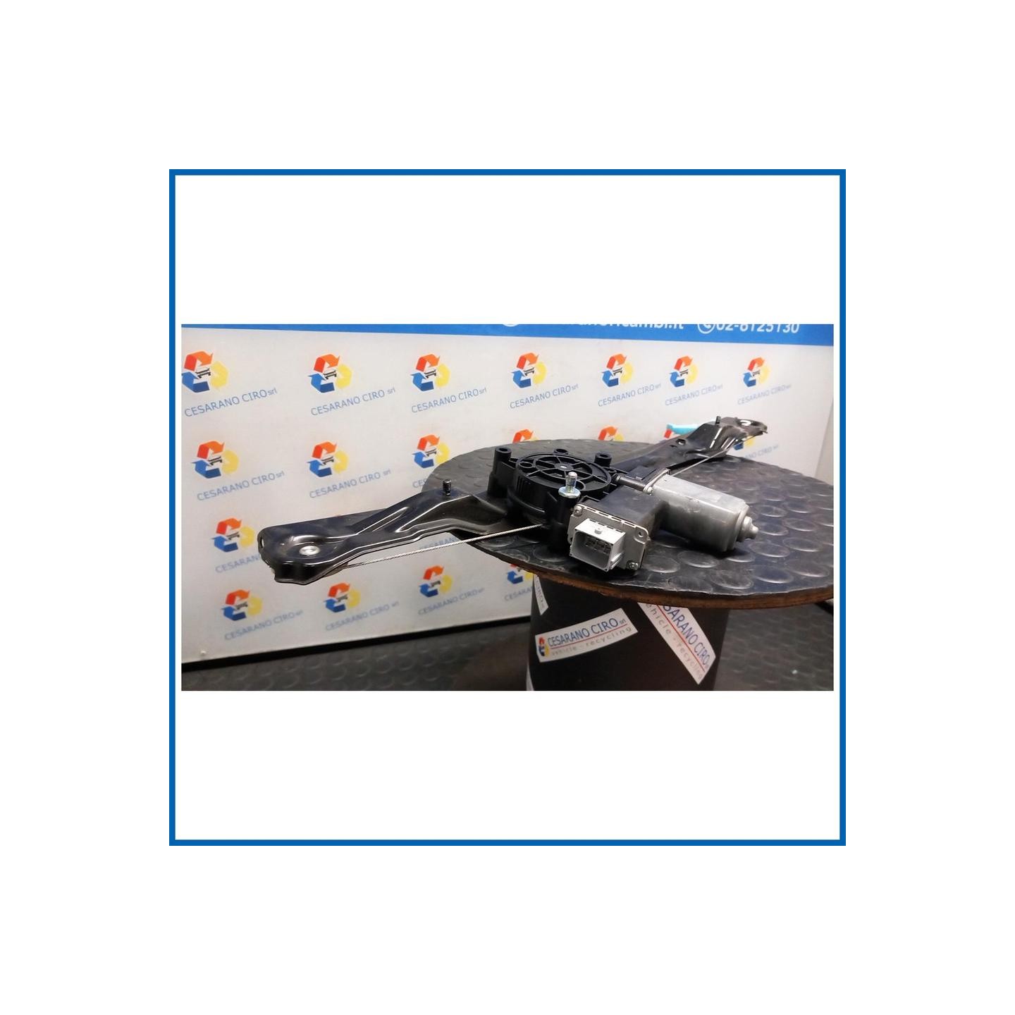 ALZACRISTALLO ELETTR. PORTA ANT. CON MOTORINO SX. FIAT DOBLO' CARGO (3V) (12/09>)