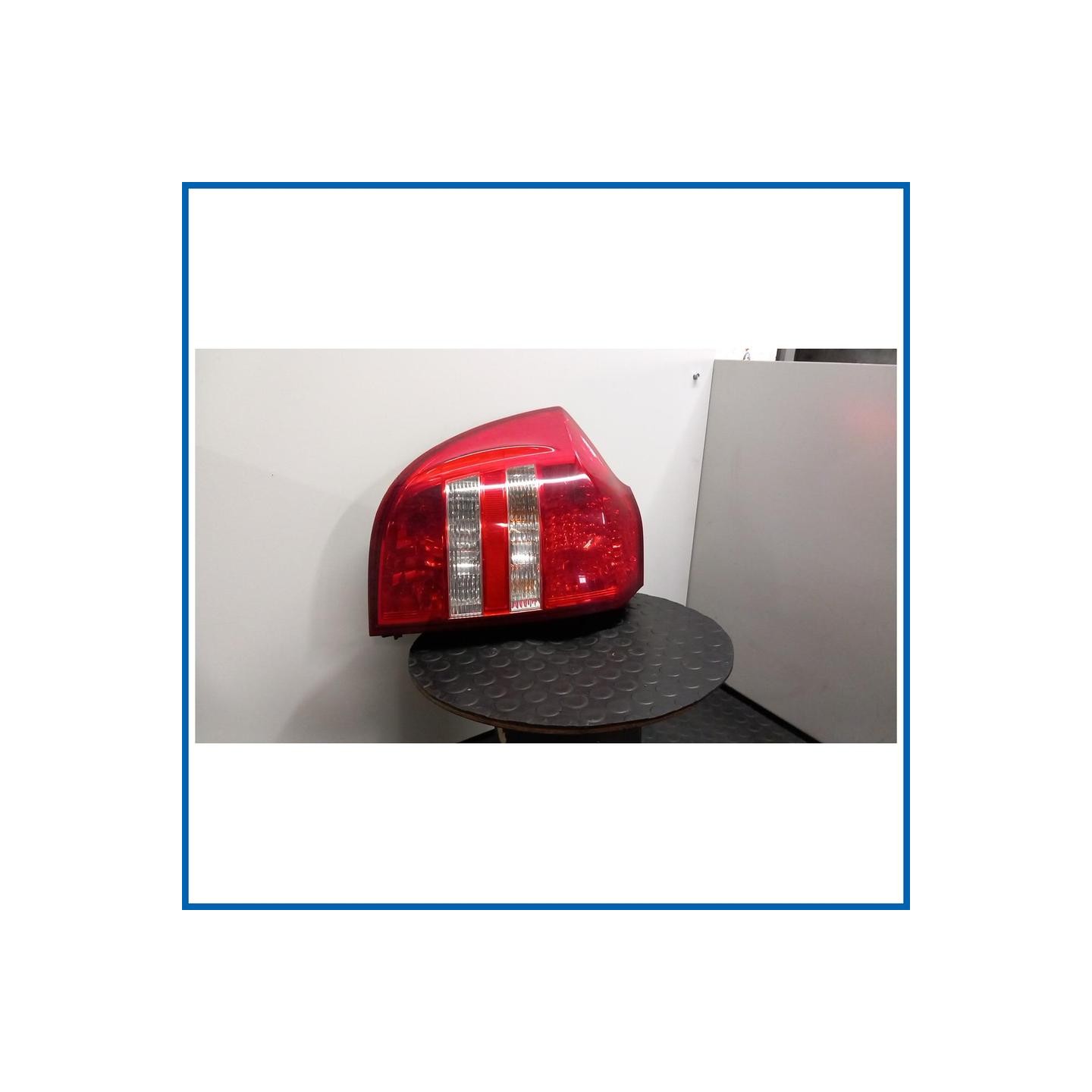 FANALE POST. PARTE INF. SX. KIA CEE'D (01/07>07/12
