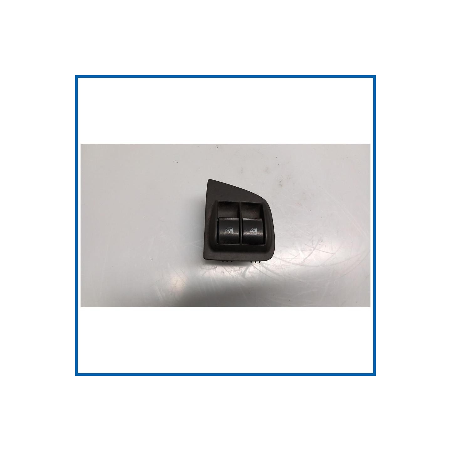 INTERRUTTORE ALZACRISTALLI PORTA ANT. SX. FIAT DOBLO' CARGO (3C) (07/05>12/11
