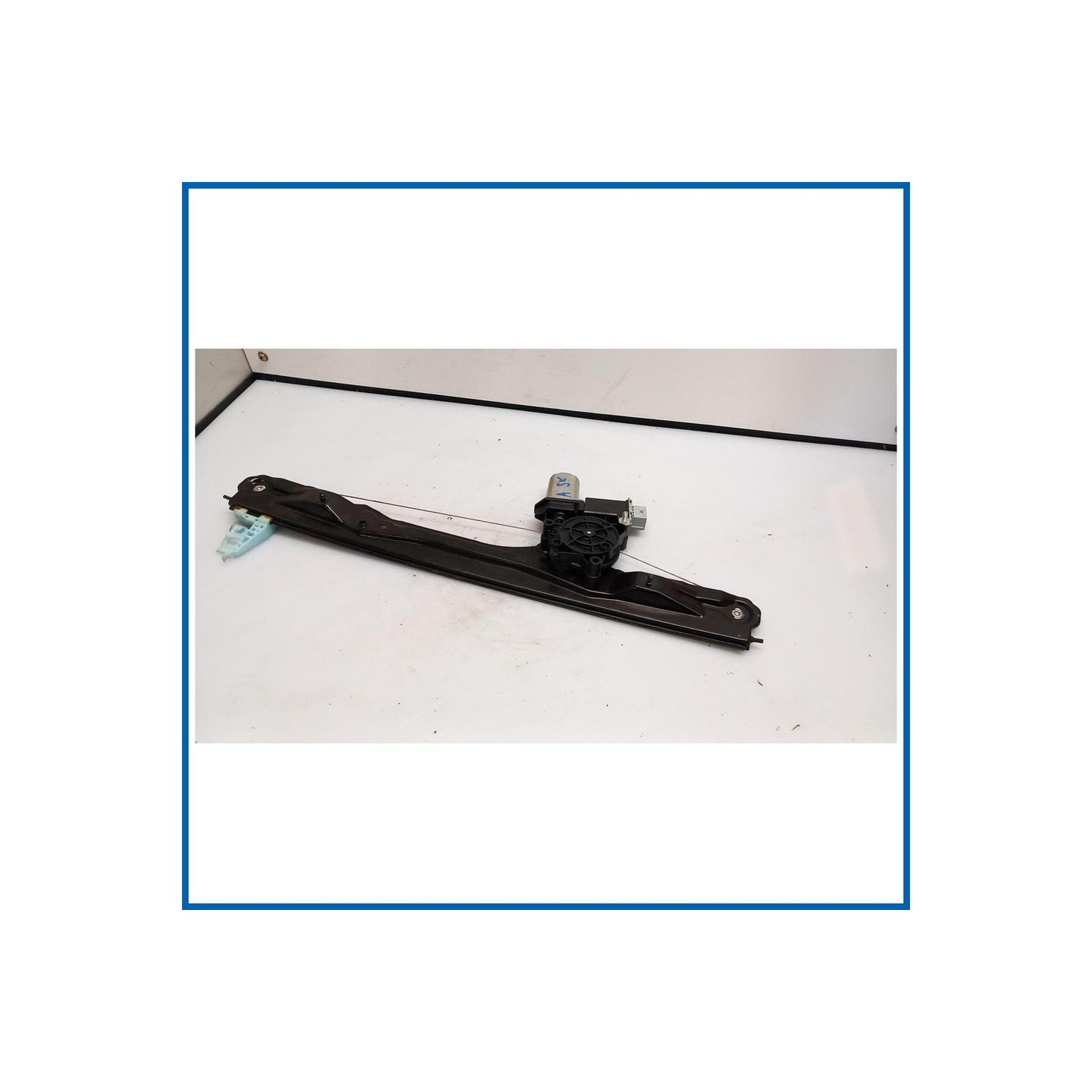 ALZACRISTALLO ELETTR. PORTA ANT. CON MOTORINO DX. FIAT DOBLO' COMBI (3V) (12/09>04/15