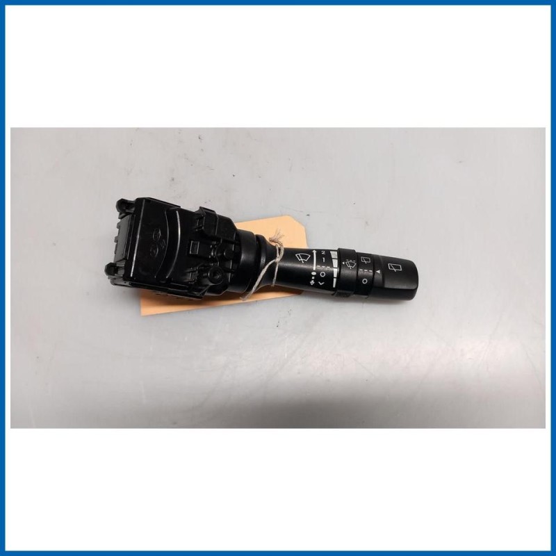 Devioguida tergicristalli INTERRUTTORE-TERGI+DISP LAVAGG 
dx. 
 HYUNDAI ix20 (04/15>12/20