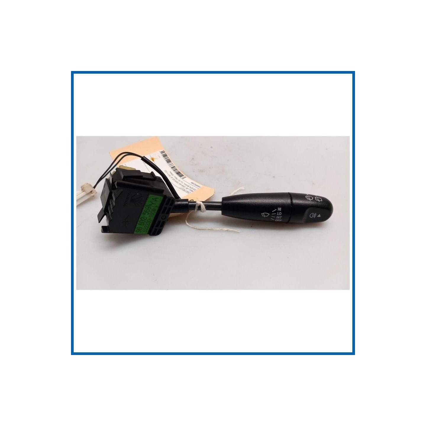 Devioguida tergicristalli BLOCCO COM.TERGI E LAVACRISTAL 
dx. 
    
