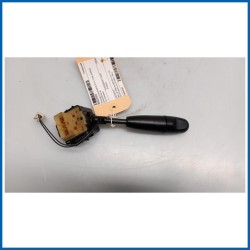 Devioguida tergicristalli BLOCCO COM.TERGI E LAVACRISTAL 
dx. 
    