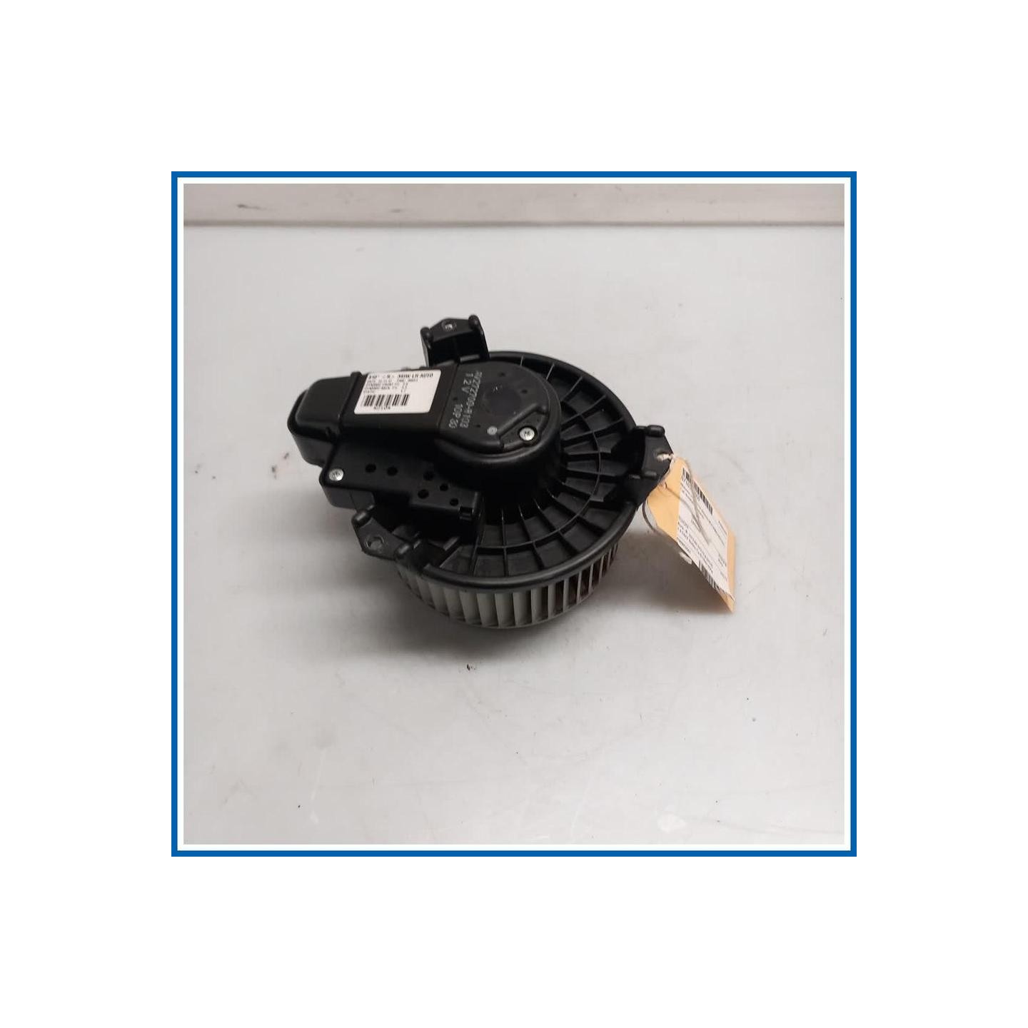 Motorino ventilazione abitacolo MOTORINO RISCALD. 
 
 TOYOTA Auris II