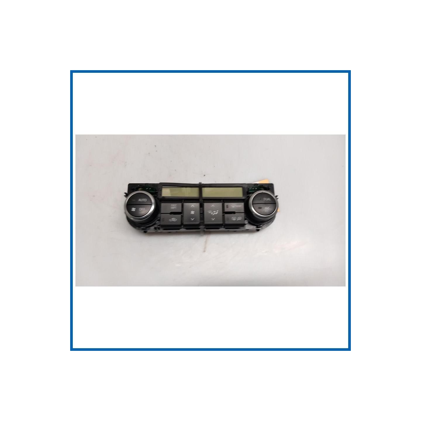 Modulo comando riscaldamento / clima CONTROLLO A/C 
 
 TOYOTA Auris II