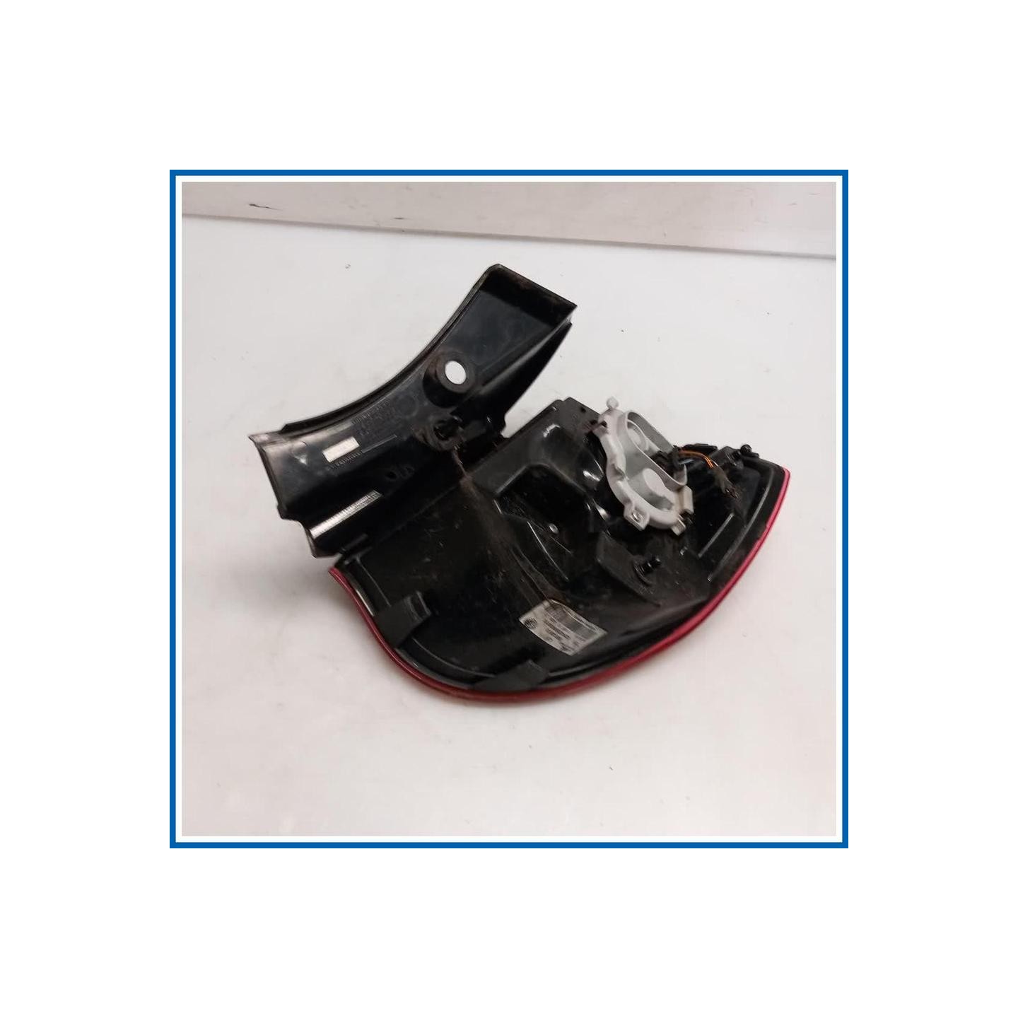 Fanale est. FANALE POSTERIORE 
sx. 
post. ALFA ROMEO Giulietta
