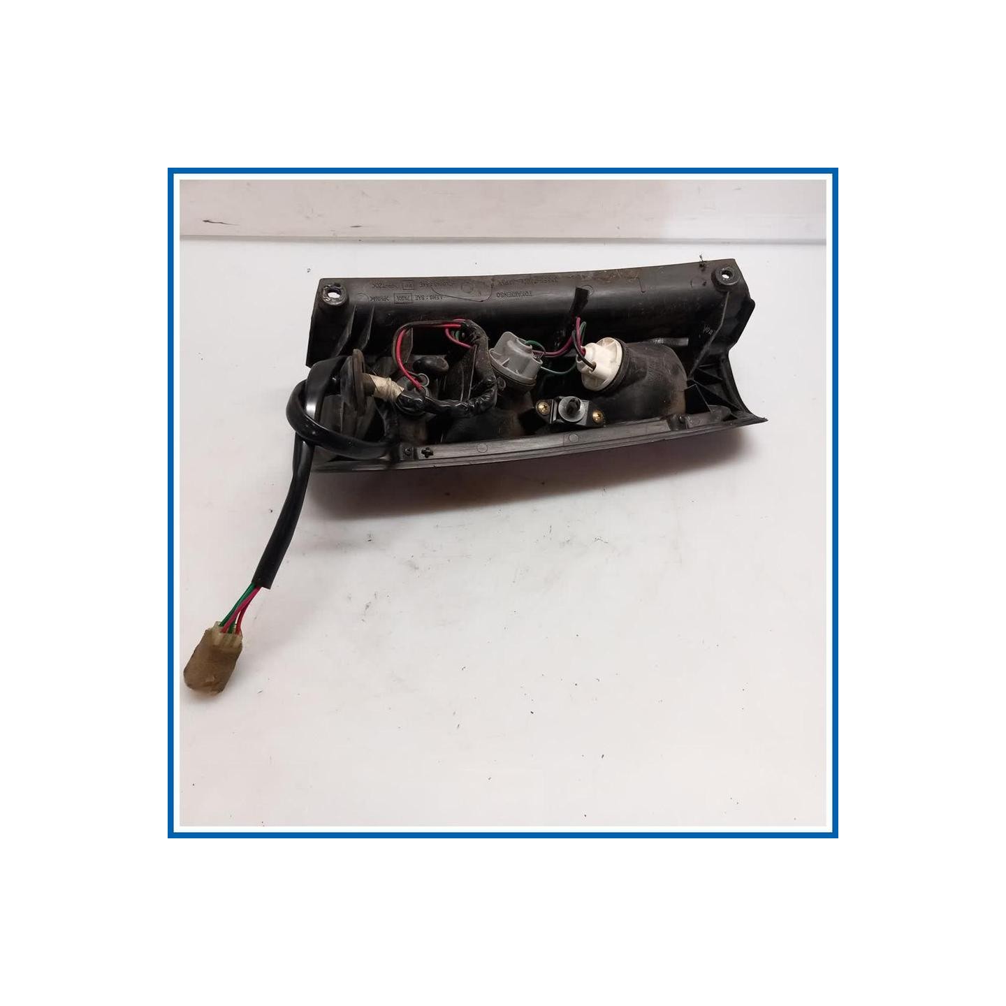 Fanale 
sx. 
post. SUZUKI Ignis I