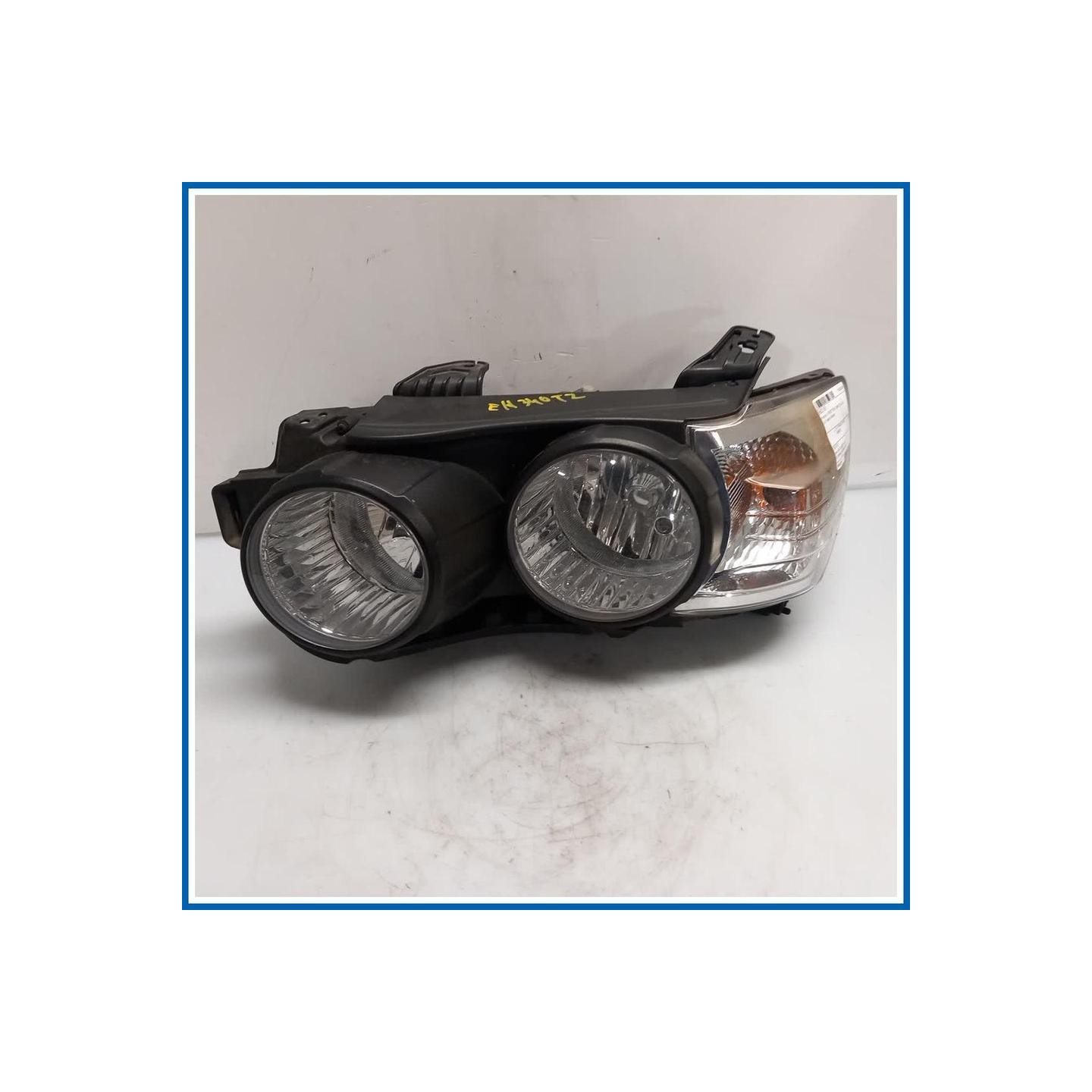 Proiettore O:PROIETTORE COMPLETO 
sx. 
ant. CHEVROLET Aveo III
