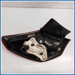 Fanale est. FANALE 
dx. 
post. OPEL Astra J