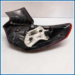 Fanale est. FANALE 
sx. 
post. OPEL Astra J