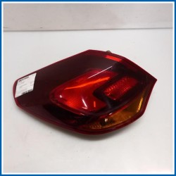 Fanale est. FANALE 
sx. 
post. OPEL Astra J