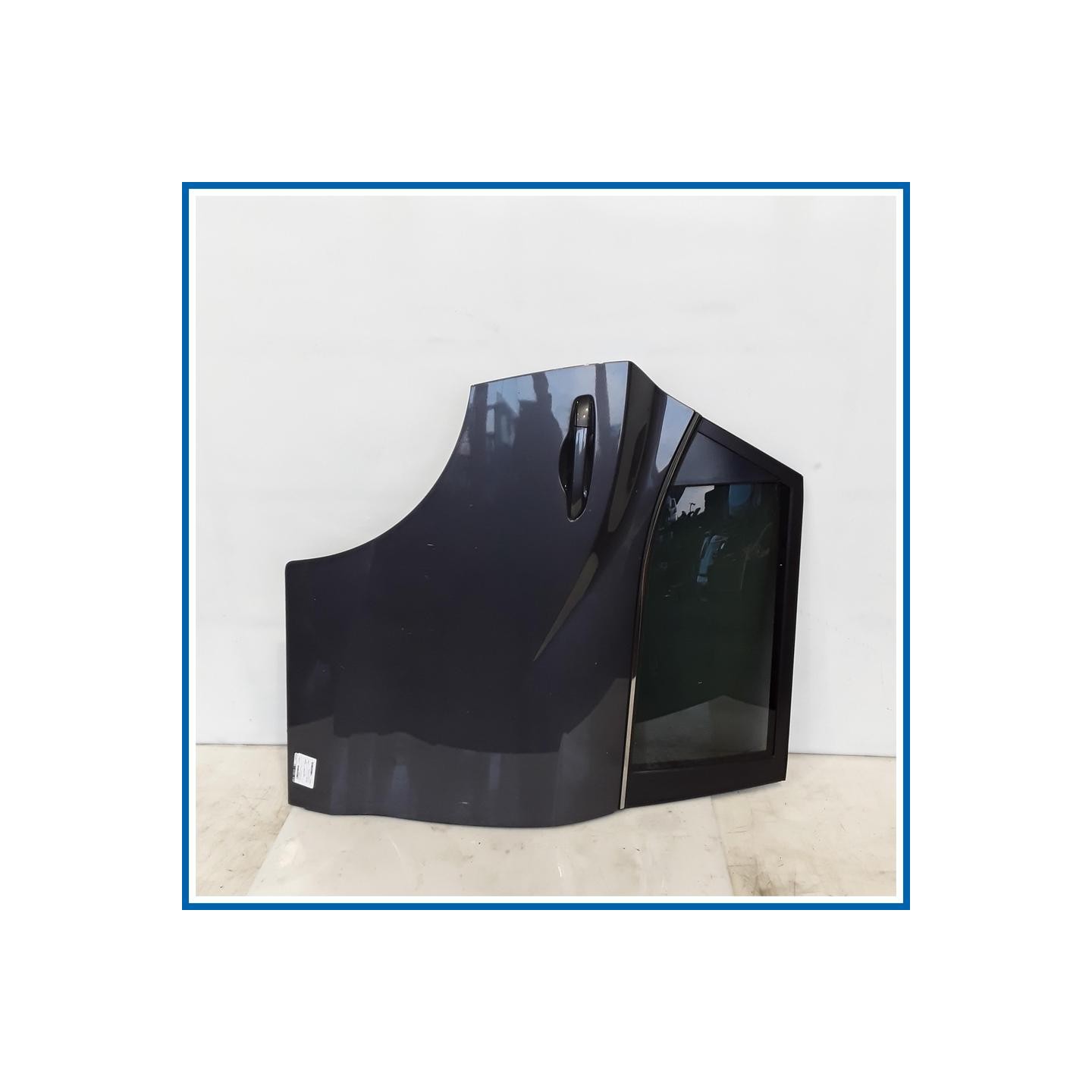 Porta PNL ASSY-RR DR-RH(X100) 
dx. 
post. SSANGYONG Tivoli